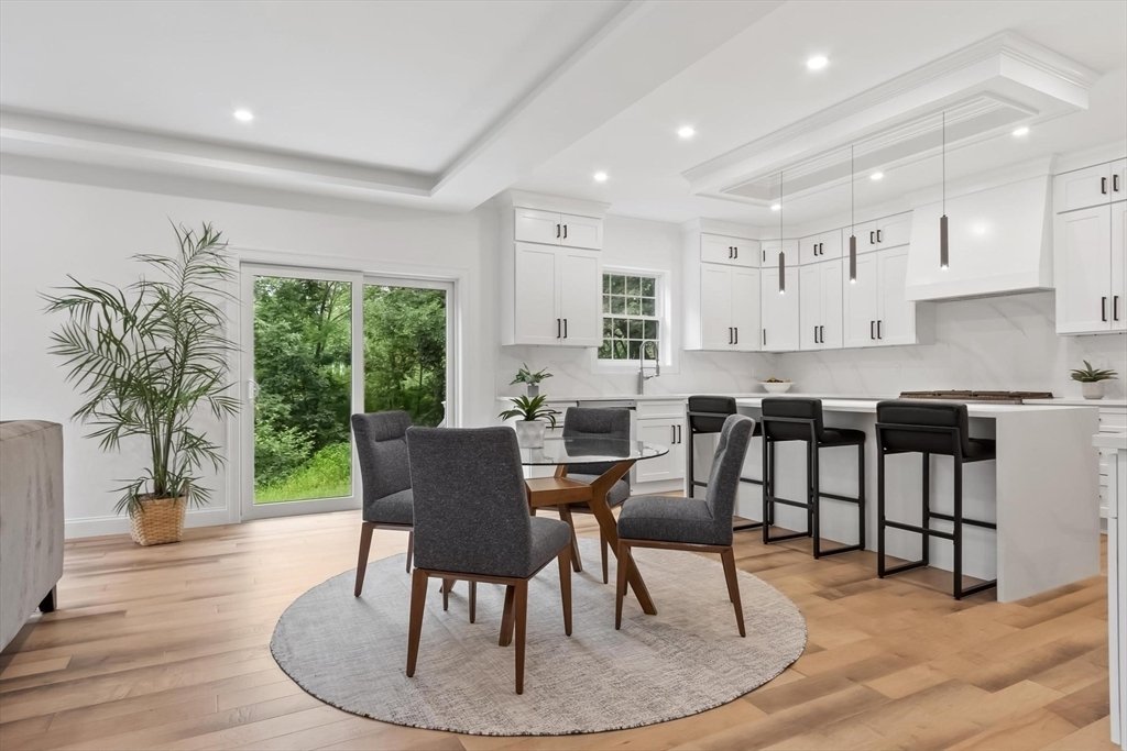 House in Shrewsbury, Massachusetts, United States 4 - 18514375