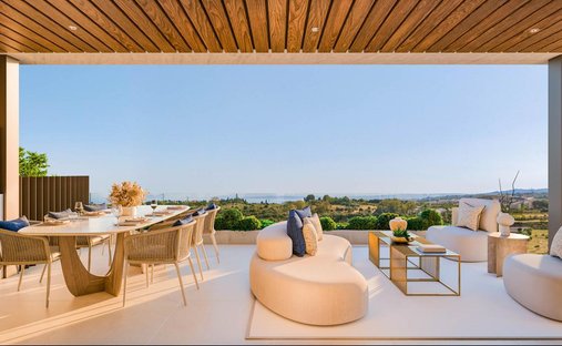Penthouse in Cancelada, Estepona, Andalusia 1