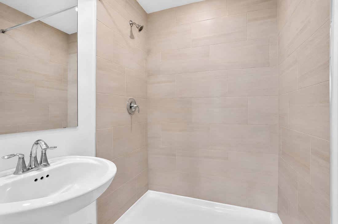 Townhouse in Pennington, New Jersey, United States 4 - 17949204
