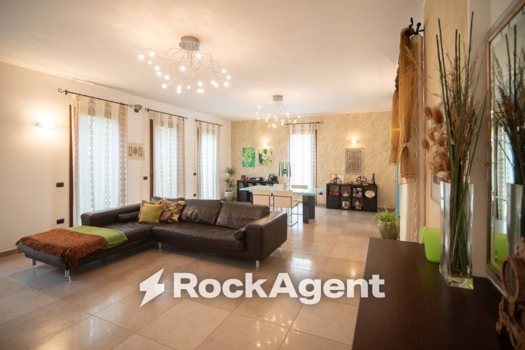 Villa in Bellaria-Igea Marina, Emilia-Romagna, Italy 4 - 18516450