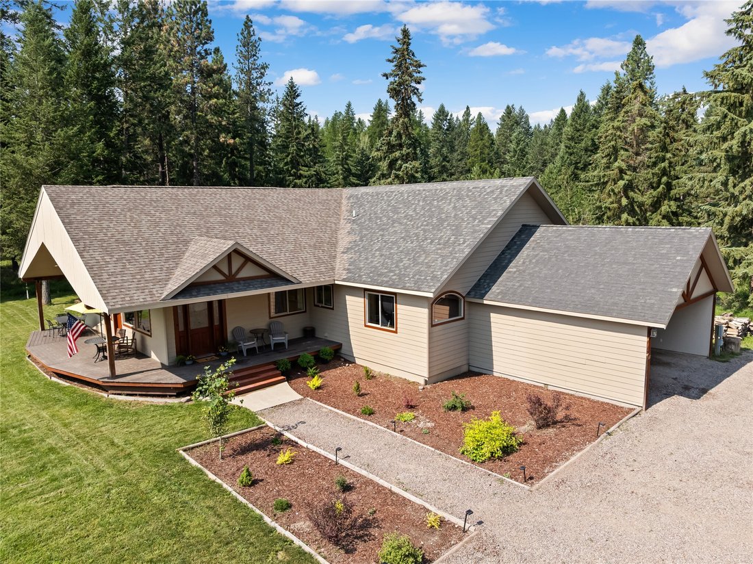 House in Columbia Falls, Montana, United States 2 - 18508116