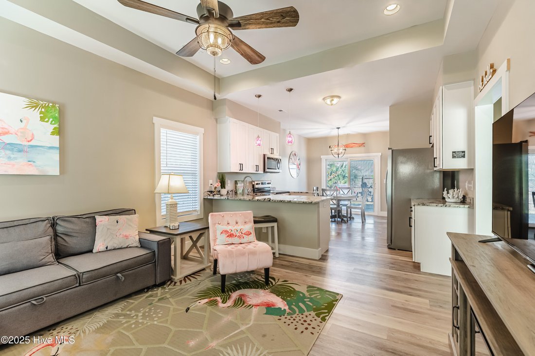 House in Ocean Isle Beach, North Carolina, United States 5 - 18518601