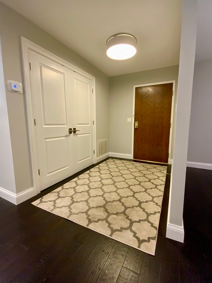 Condo in Lake Bluff, Illinois, United States 3 - 18515112