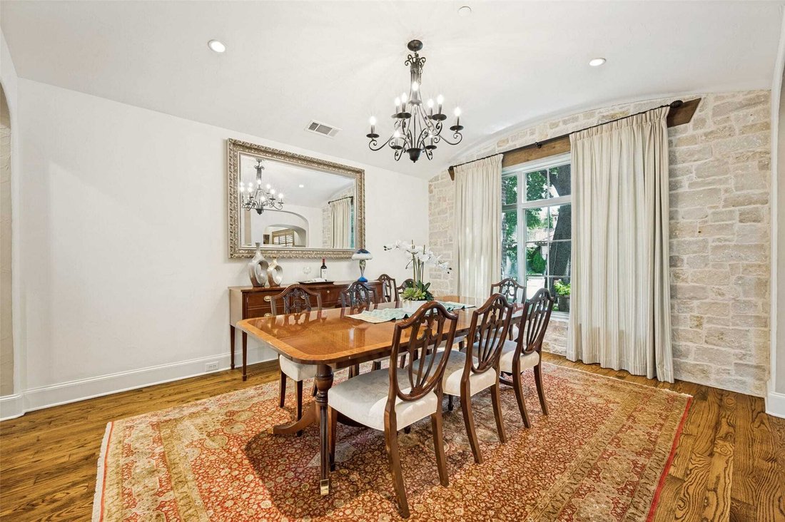 House in Frisco, Texas, United States 3 - 18522600