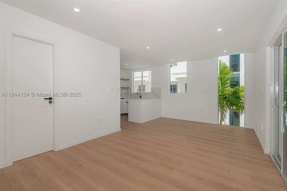Townhouse in Miami Beach, Florida, United States 5 - 16635912