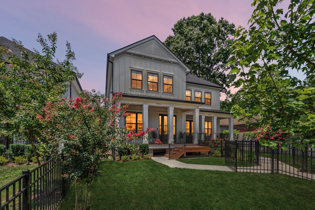Co Op in Nashville, Tennessee, United States 1 - 18520190