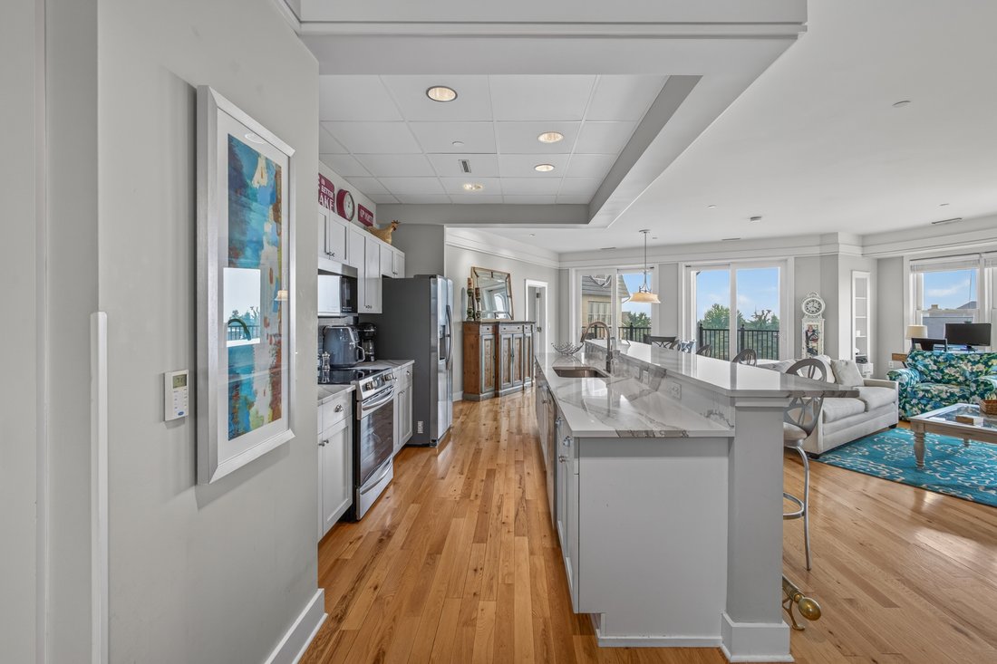 Condo in Petoskey, Michigan, United States 4 - 18516639
