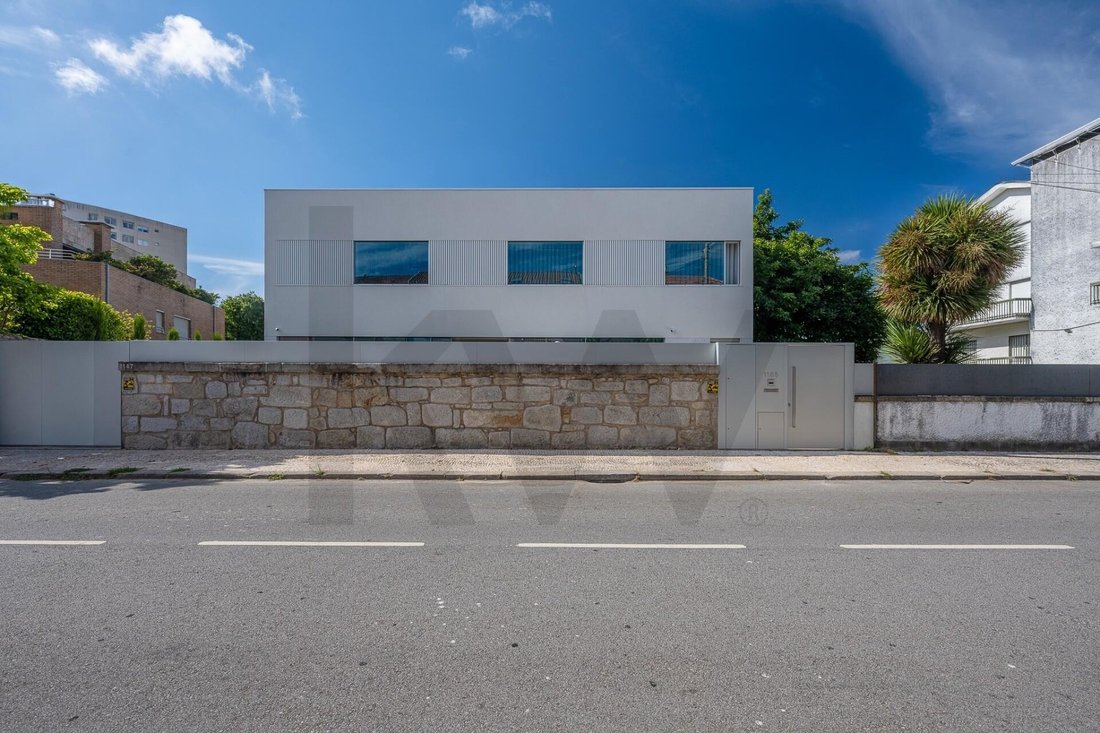 House in Aldoar, Foz do Douro e Nevogilde, Porto District, Portugal 2 - 18350805