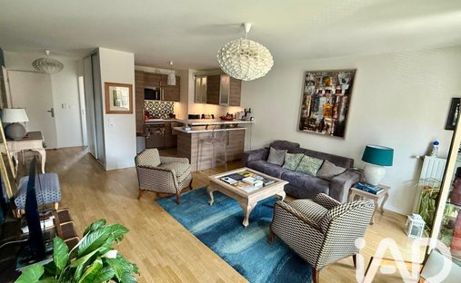 Apartment in Parc-La Boule- Champs Pierreux, Nanterre, France 1