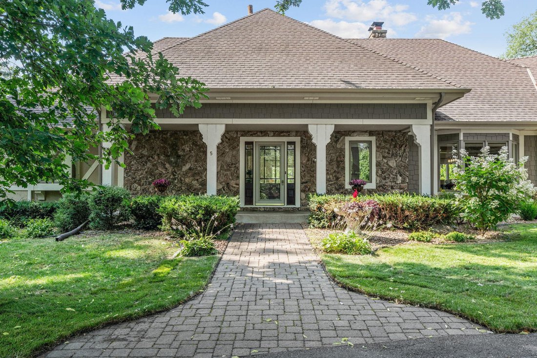 House in Wayzata, Minnesota, United States 3 - 18515687