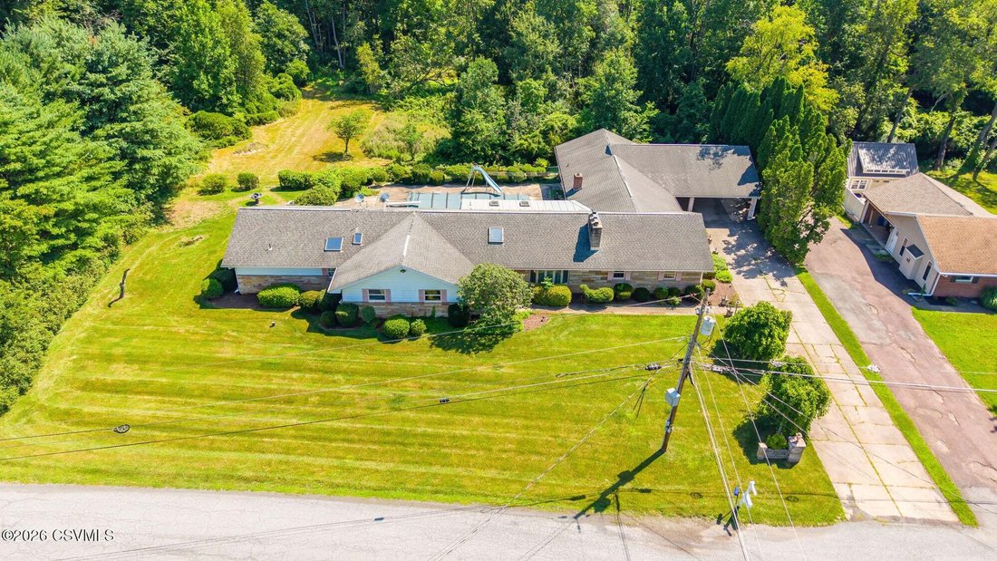 House in Bloomsburg, Pennsylvania, United States 1 - 18510489