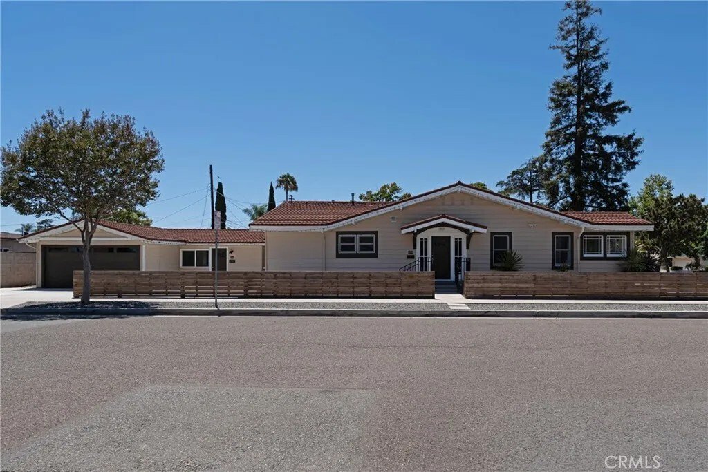 Townhouse in Orange, California, United States 5 - 18411309