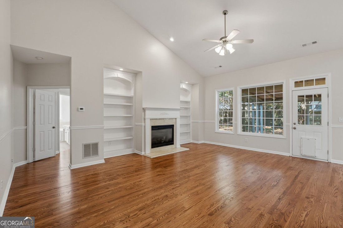 House in Peachtree City, Georgia, United States 3 - 18281101
