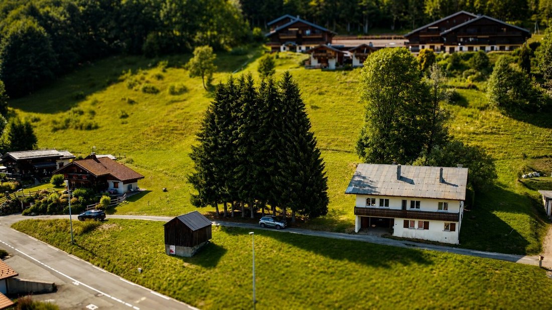 House in Les Gets, Auvergne-Rhône-Alpes, France 4 - 18511767