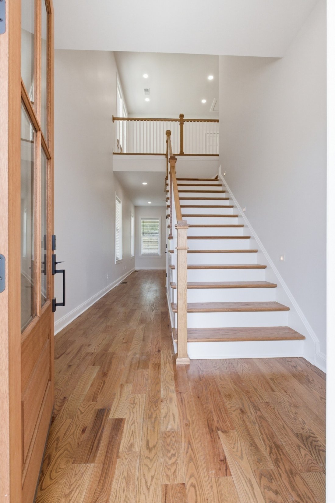 Co Op in Nashville, Tennessee, United States 3 - 18517327