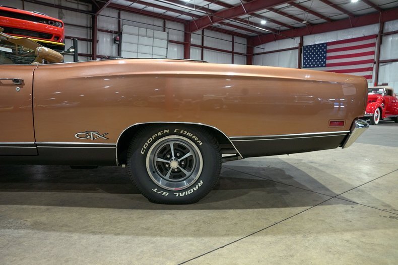 Cabriolet in Grand Rapids, United States 5 - 18515538