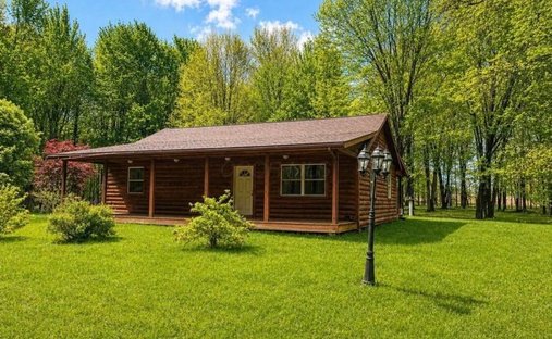House in Marengo, Ohio, United States 1