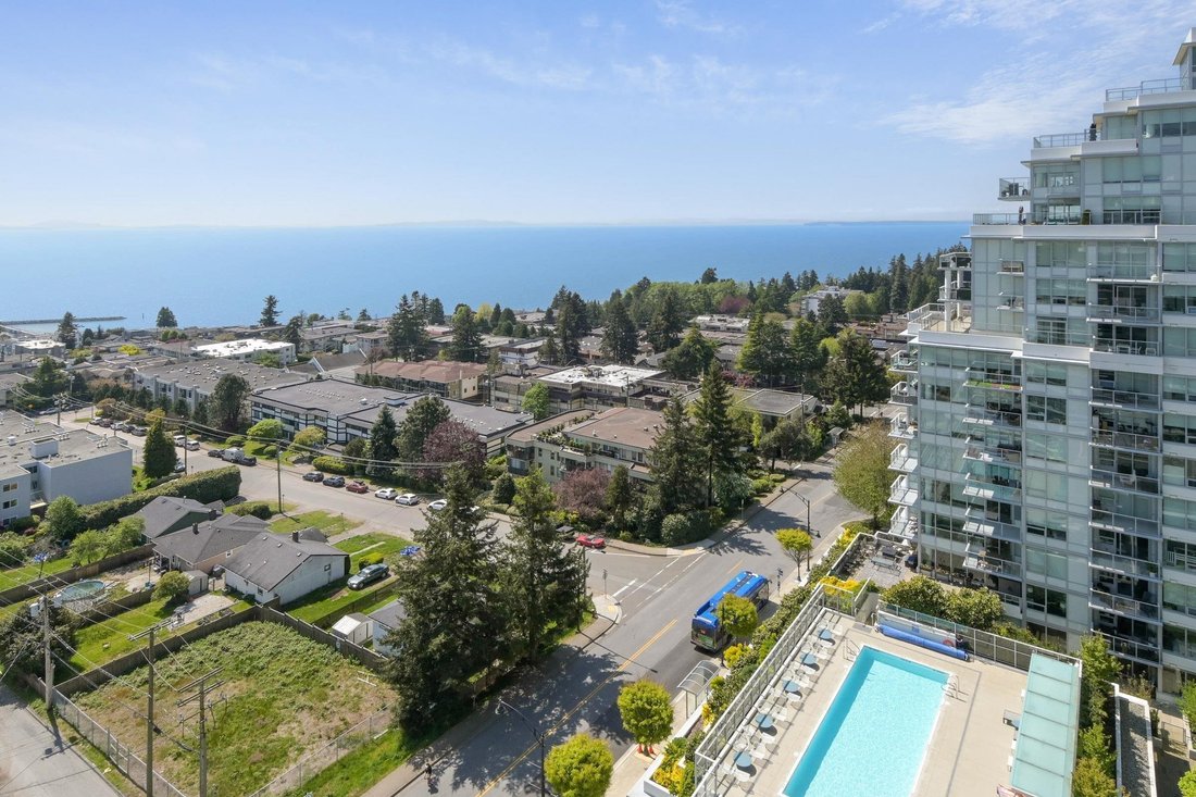 House in White Rock, British Columbia, Canada 2 - 18514556