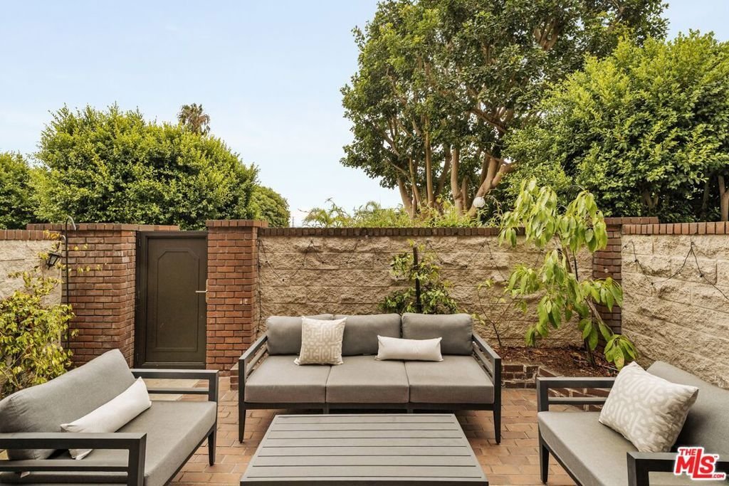 Condo in Los Angeles, California, United States 4 - 18511060