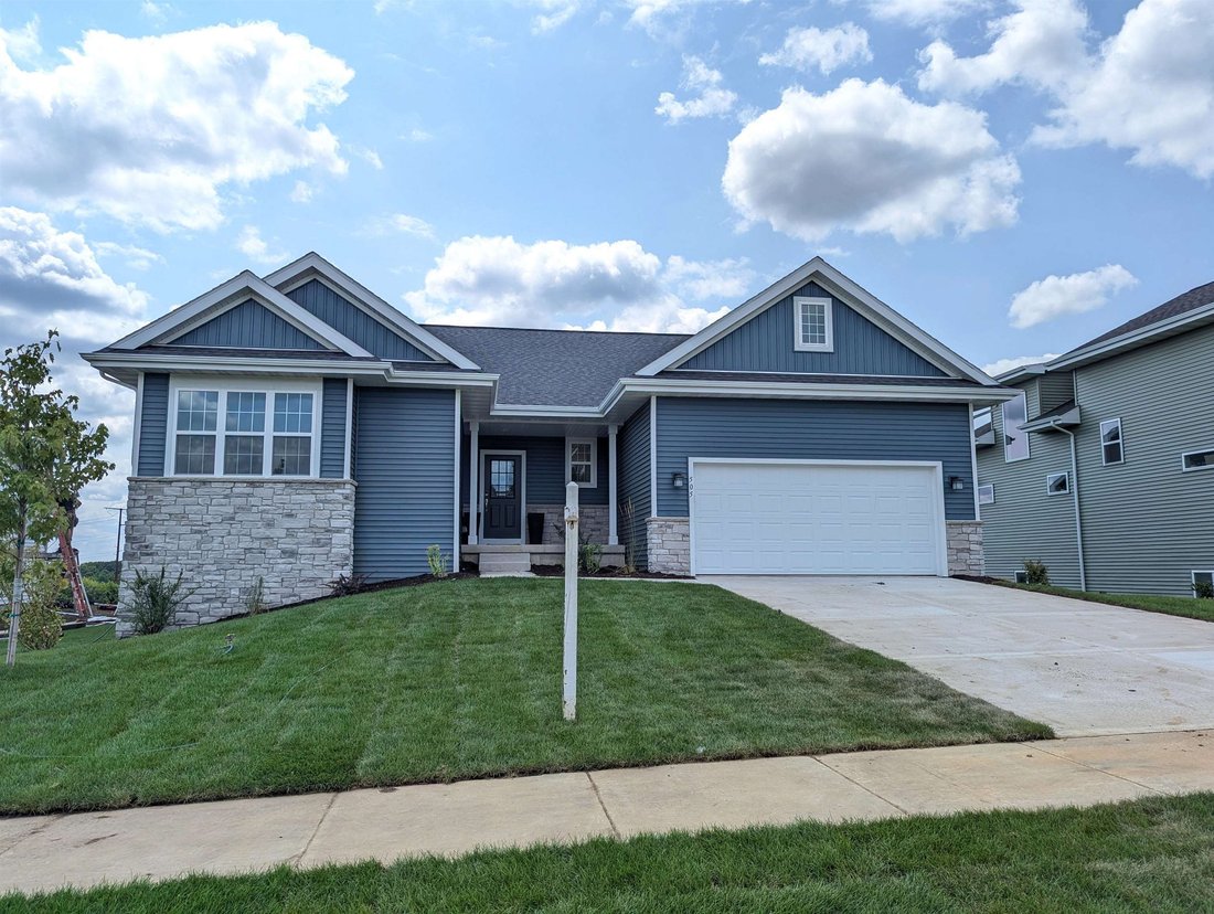 House in Mount Horeb, Wisconsin, United States 1 - 17792727