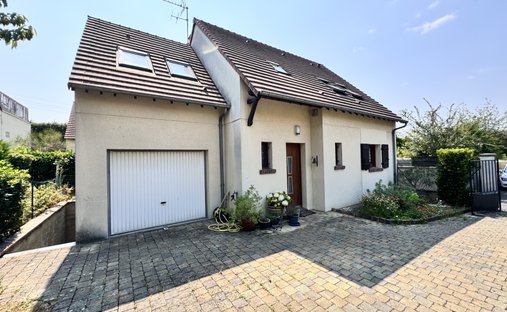 House in L'Union, Sartrouville, France 1