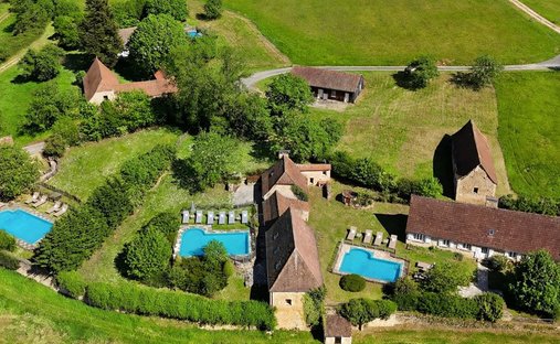 Villa in Les Eyzies-de-Tayac-Sireuil, Les Eyzies, France 1