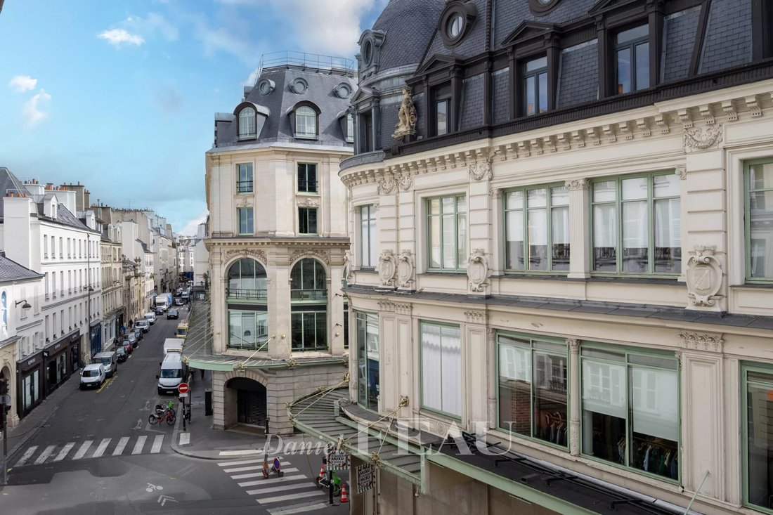 Apartment in Saint Thomas d'Aquin, Paris 7e Arrondissement, Paris 3 - 18509789