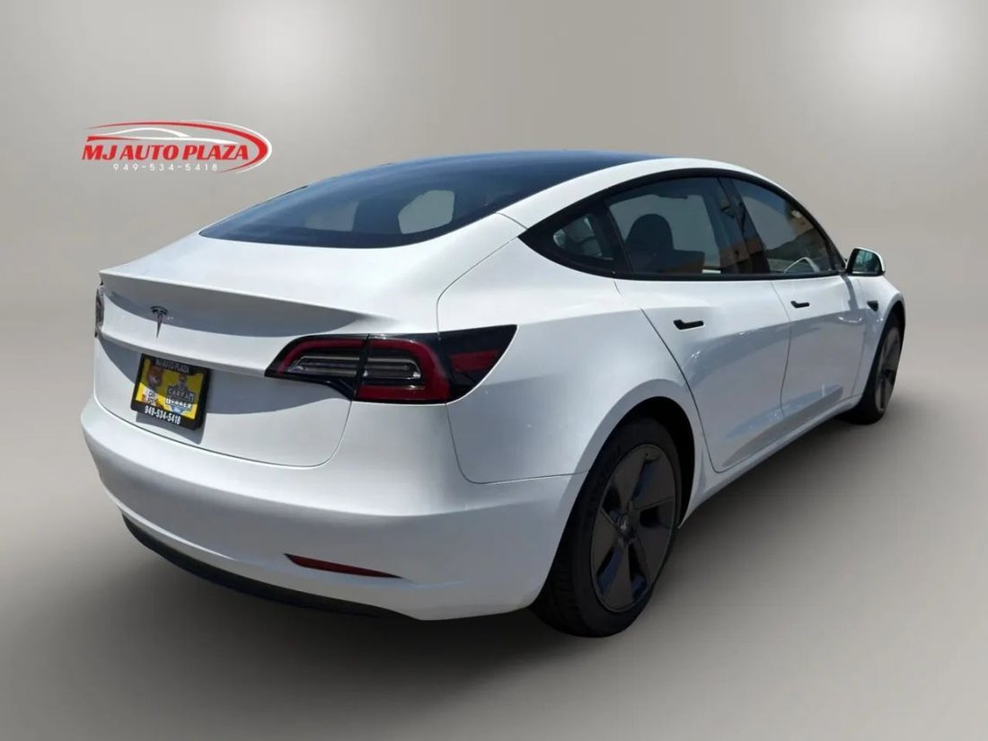 Sedan in Santa Ana, CA, United States 2 - 18504462