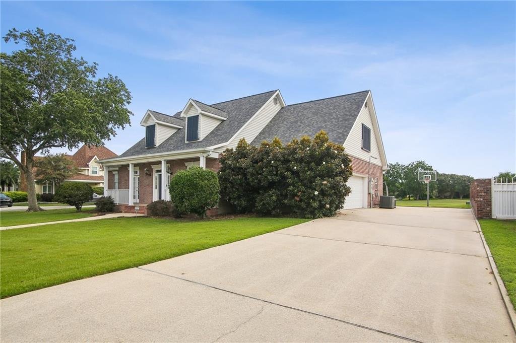 House in Harvey, Louisiana, United States 2 - 18511797