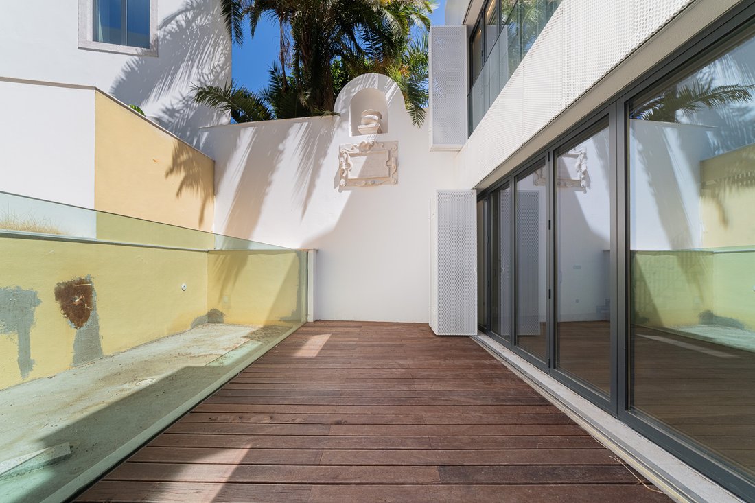 Villa in Campolide, Lisbon, Portugal 2 - 18513597