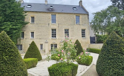 Estate in Hastings, Caen, France 1