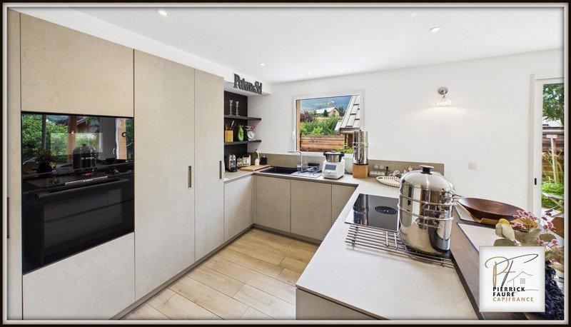 House in Briançon, Provence-Alpes-Côte d'Azur, France 2 - 18513481