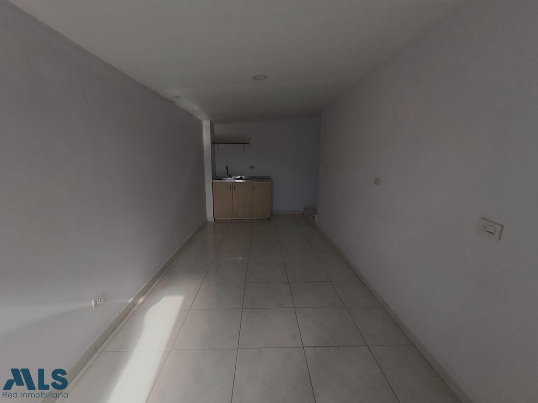 House in Medellín, Antioquia, Colombia 4 - 18515645