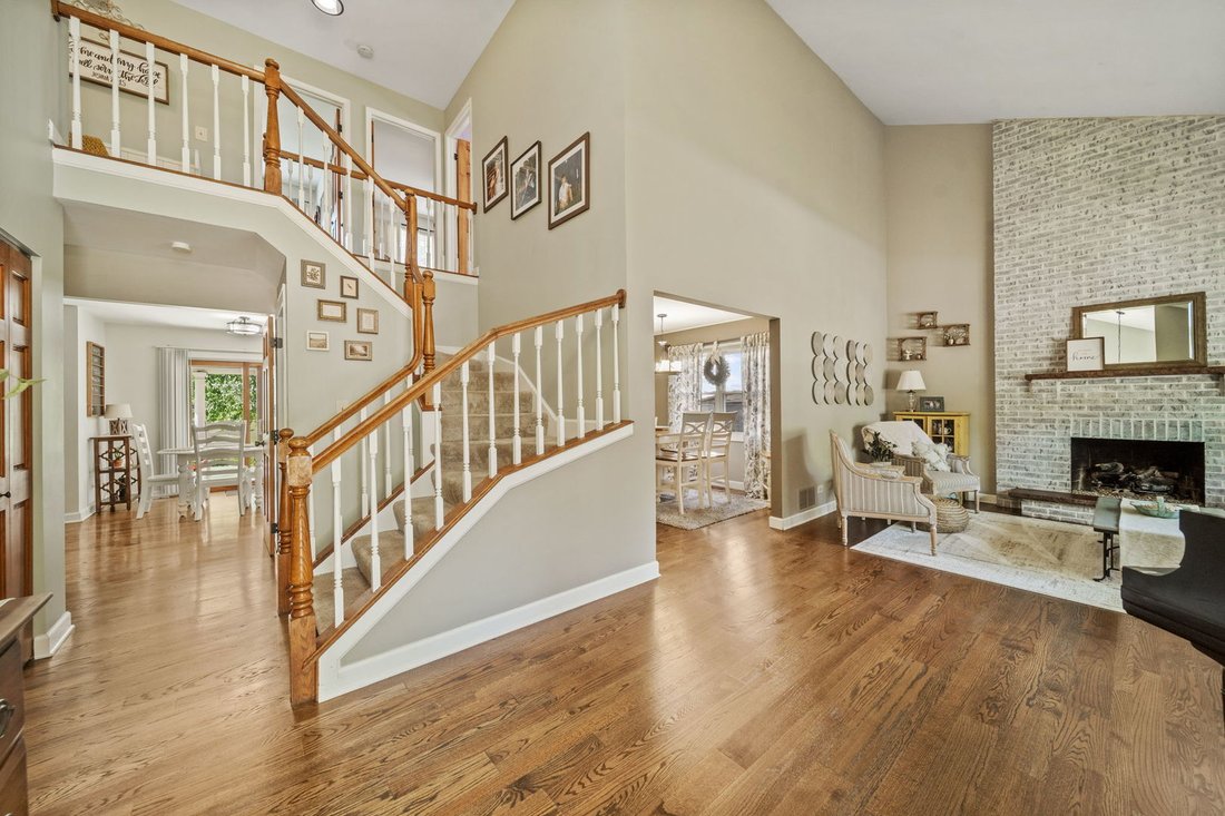 House in Woodridge, Illinois, United States 3 - 18512121