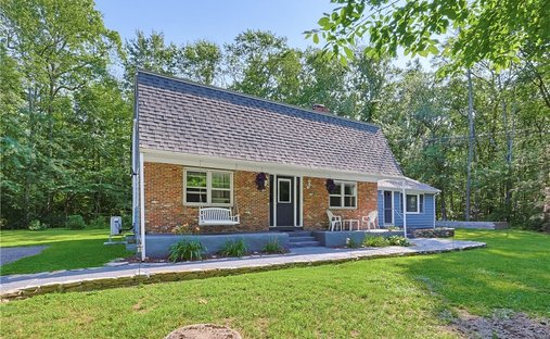 House in Scituate, Rhode Island, United States 1