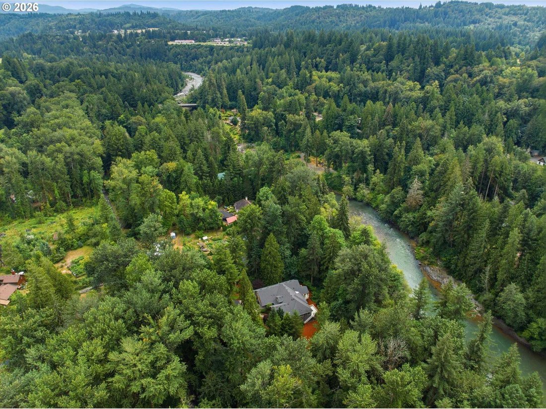 House in Sandy, Oregon, United States 5 - 18511202