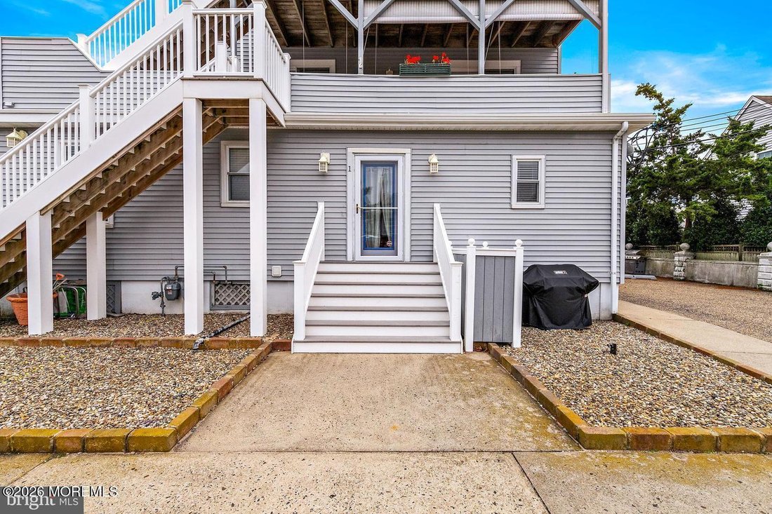 Condo in Ship Bottom, New Jersey, United States 3 - 18508428