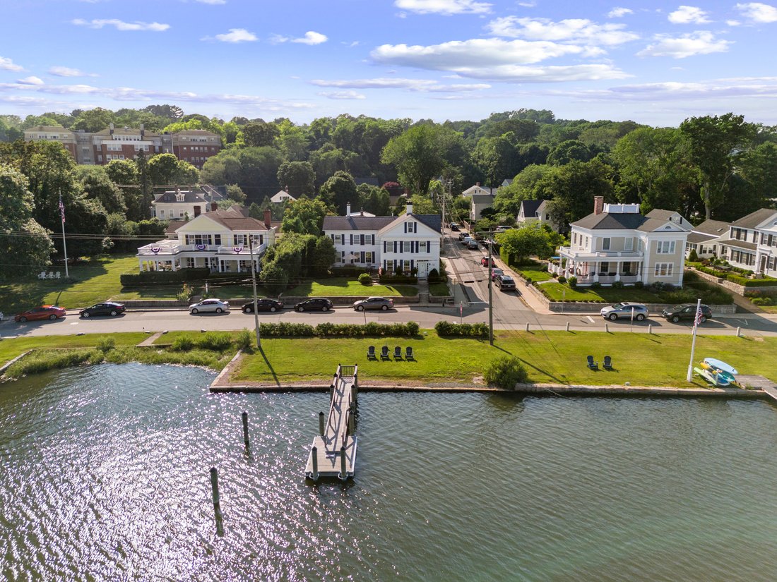House in Groton, Connecticut, United States 1 - 18509482