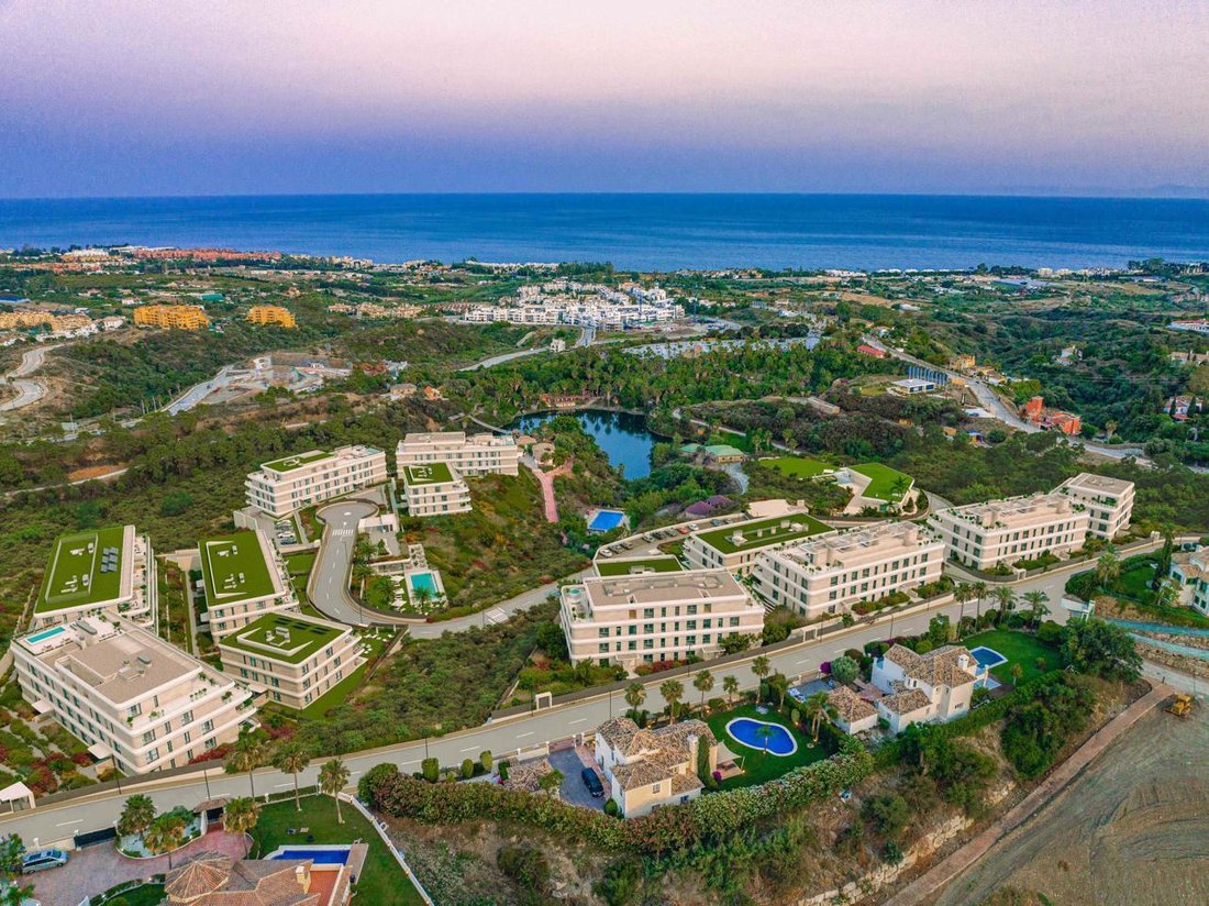 Apartment in Estepona, Andalusia, Spain 2 - 18513531