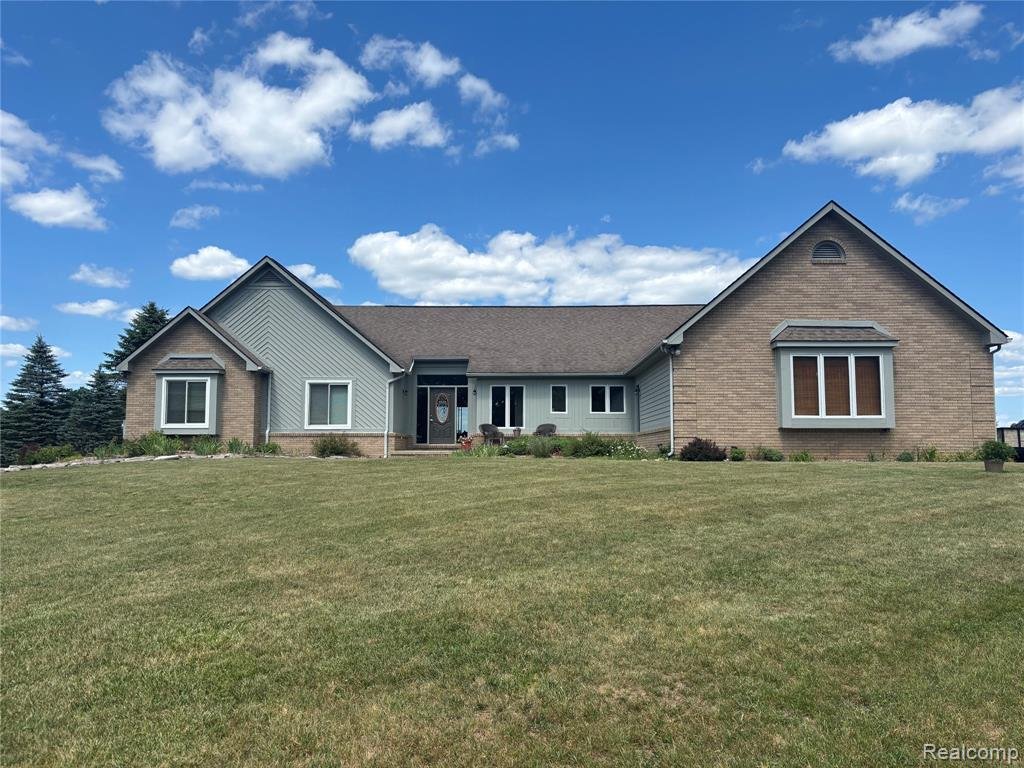 House in Ortonville, Michigan, United States 1 - 18508216