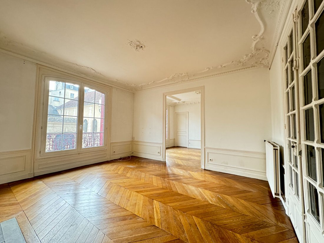 Apartment in Forêt, Saint-Germain-en-Laye, France 2 - 18509355
