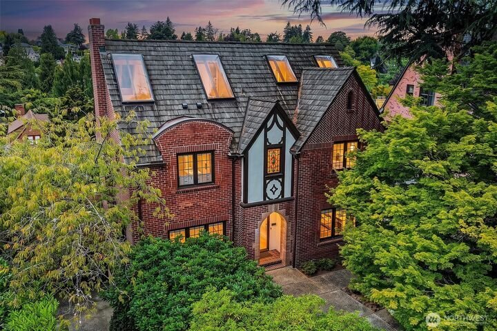 House in Seattle, Washington, United States 2 - 18514808
