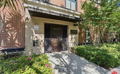 Condo in Los Angeles, California, United States 1