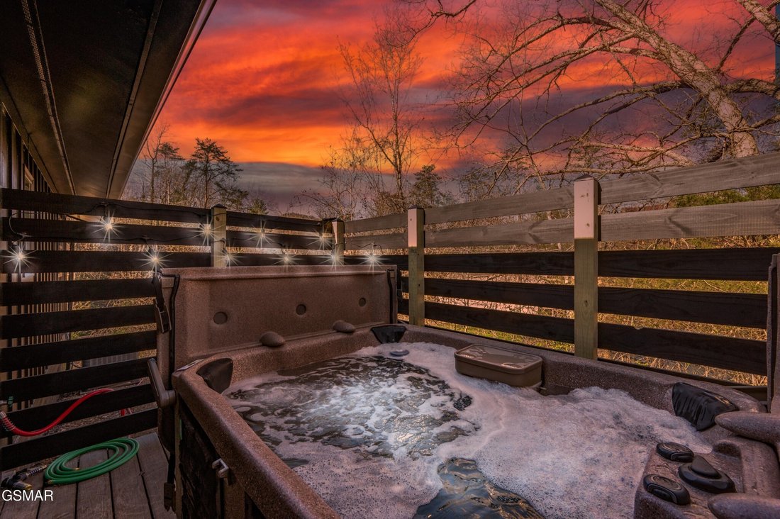 House in Pigeon Forge, Tennessee, United States 2 - 18508876