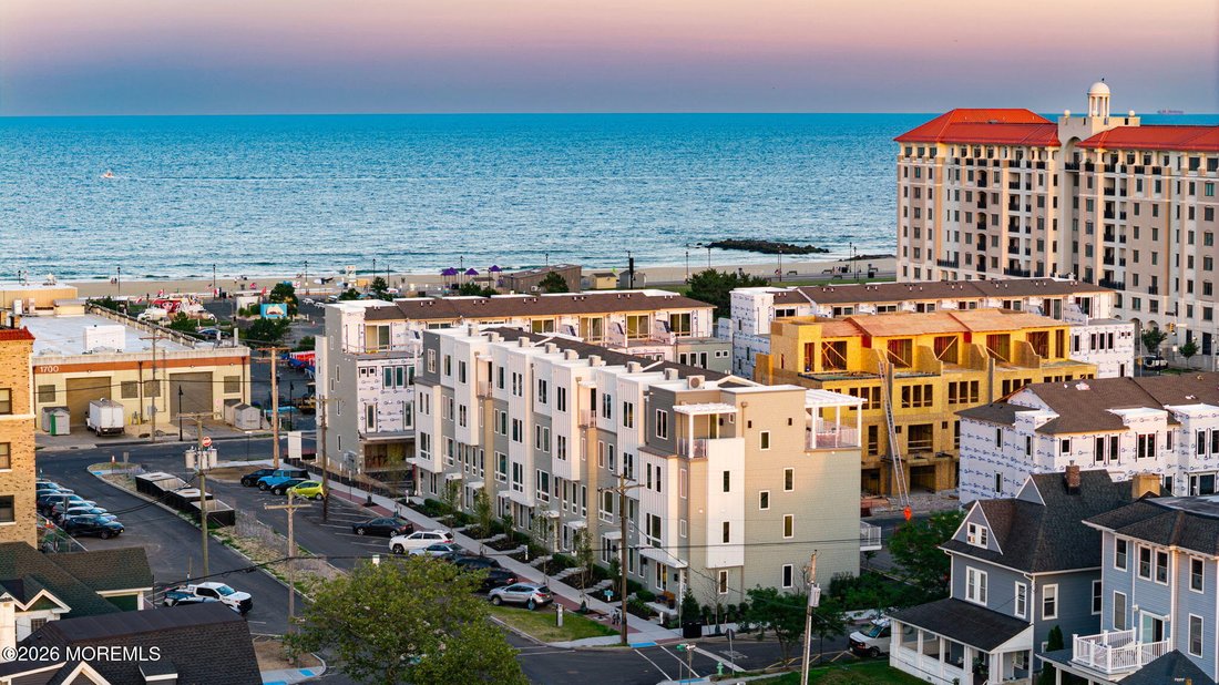 Condo in Asbury Park, New Jersey, United States 1 - 18521100