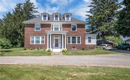 House in Newfane, New York, United States 1