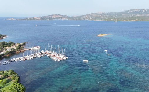 Villa a Arzachena, Sardegna, Italia 1