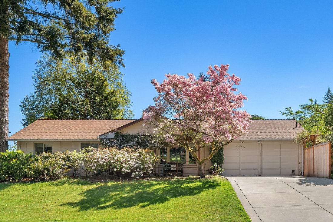 House in Bellevue, Washington, United States 1 - 18509440