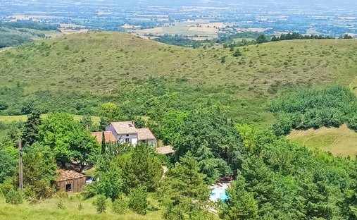 Land in Les Fontanilles, Castelnaudary, France 1