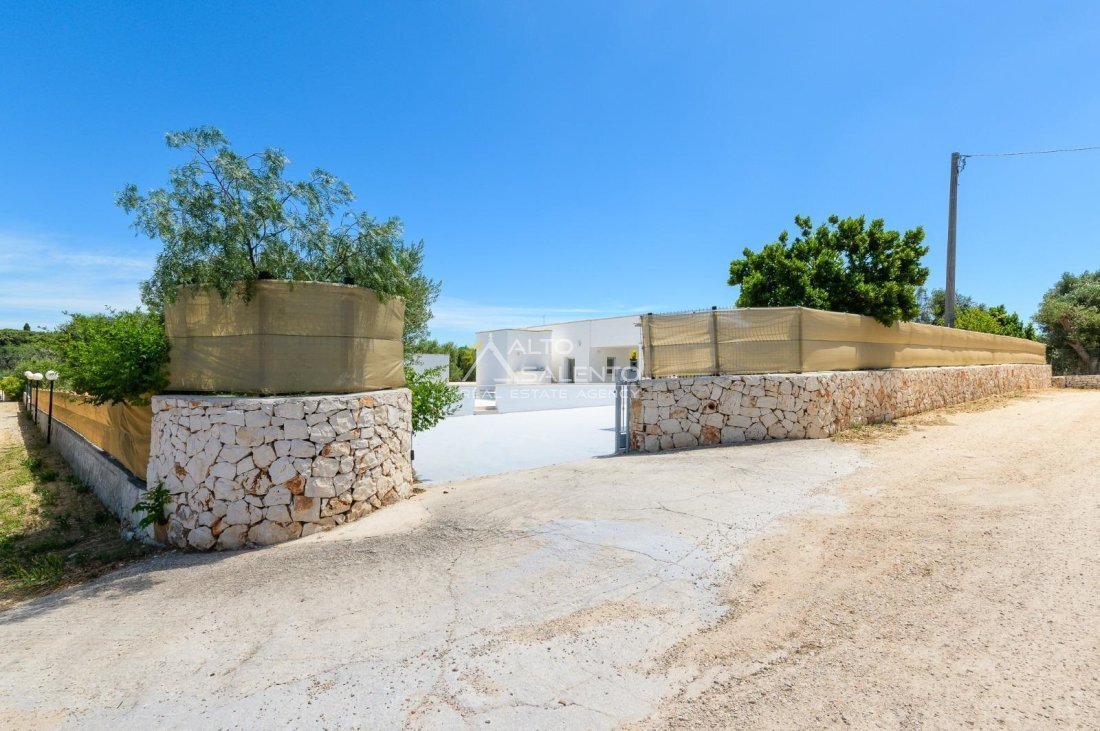 Villa en Ostuni, Apulia, Italia 5 - 18511222